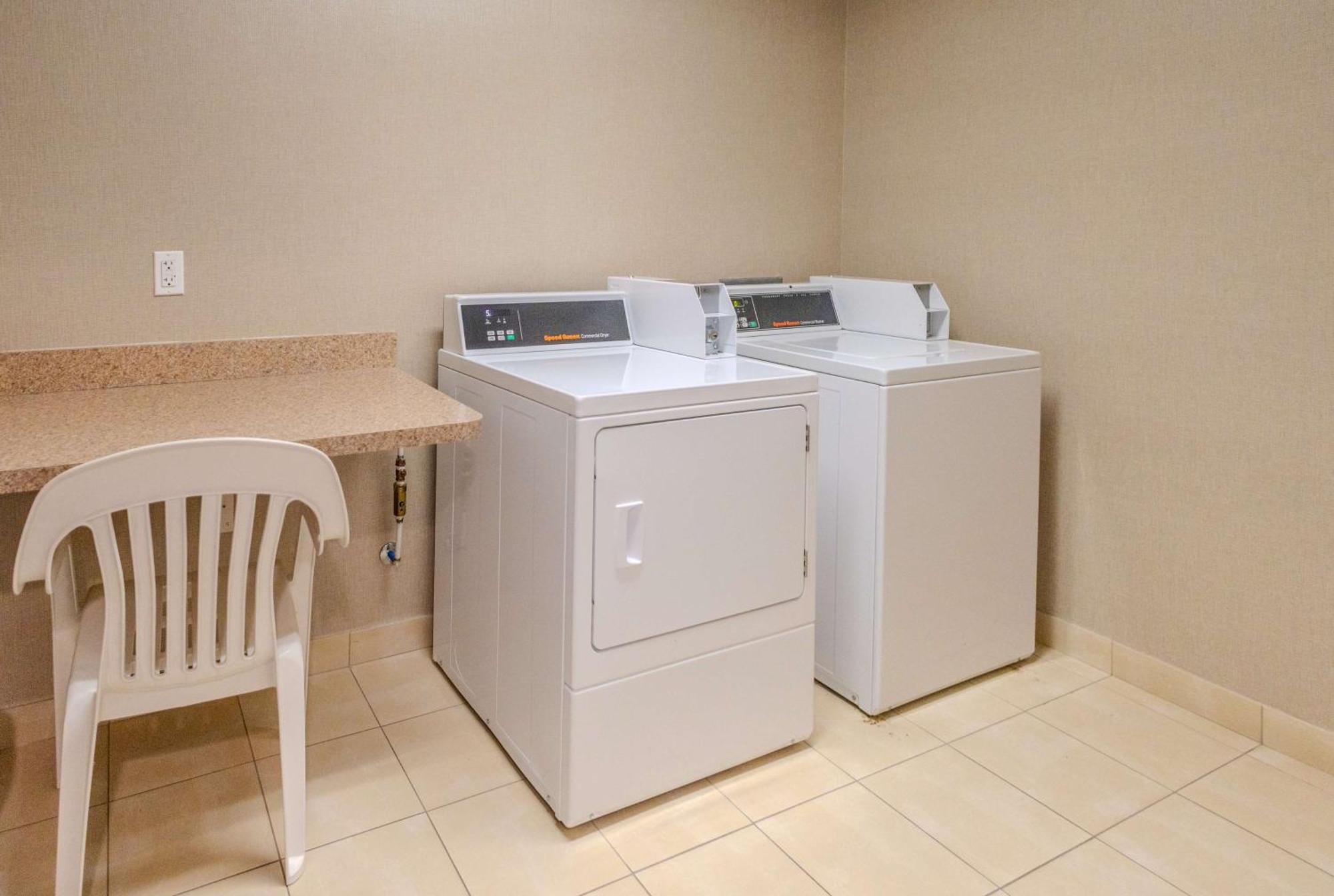 Hampton Inn & Suites By Hilton Seattle/קנט מראה חיצוני תמונה