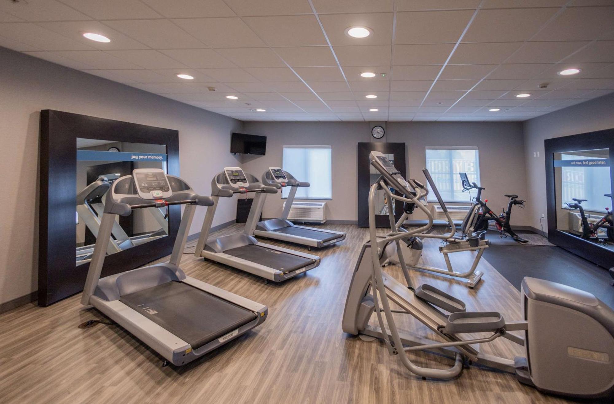 Hampton Inn & Suites By Hilton Seattle/קנט מראה חיצוני תמונה