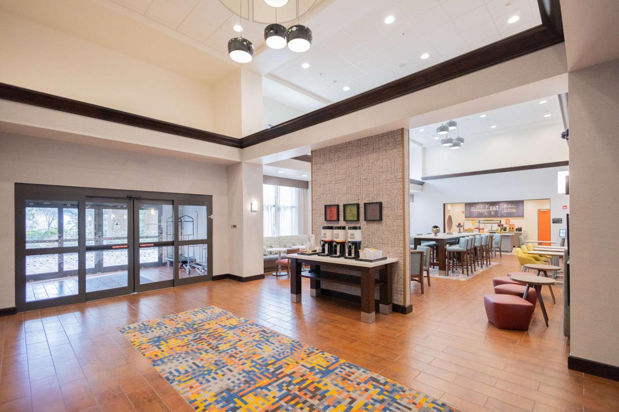 Hampton Inn & Suites By Hilton Seattle/קנט מראה חיצוני תמונה
