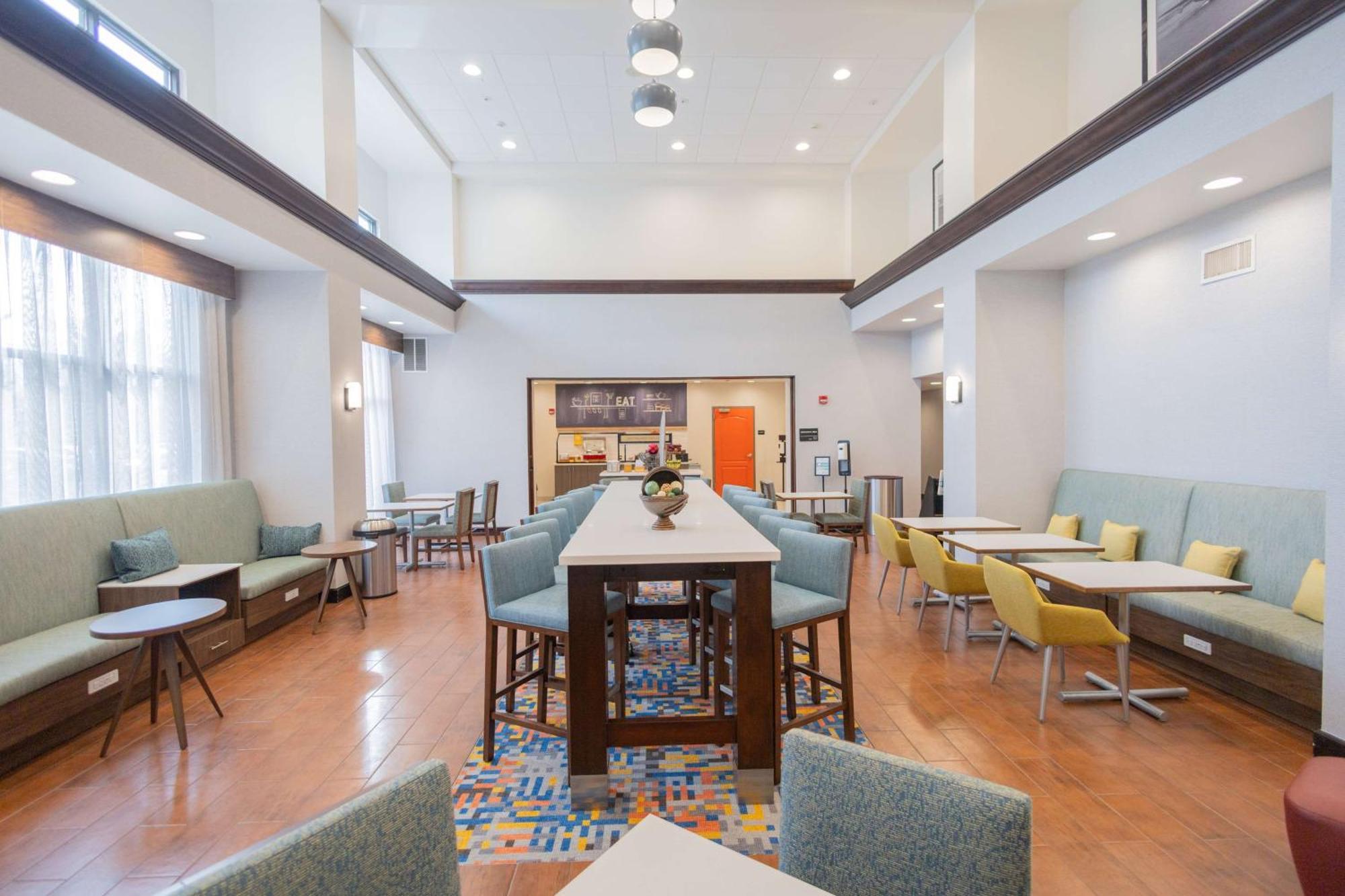 Hampton Inn & Suites By Hilton Seattle/קנט מראה חיצוני תמונה